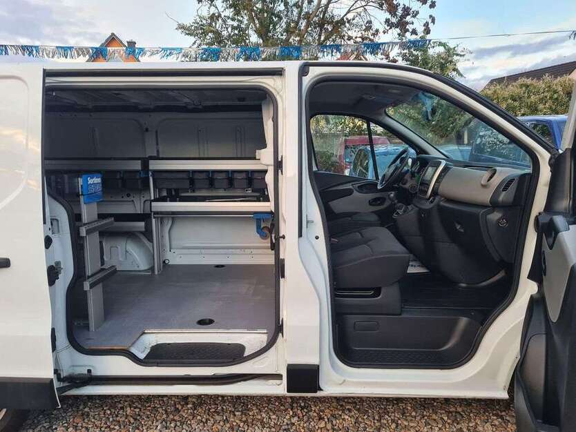 Renault Trafic 150.000 km 11.500 € Berlin 13127