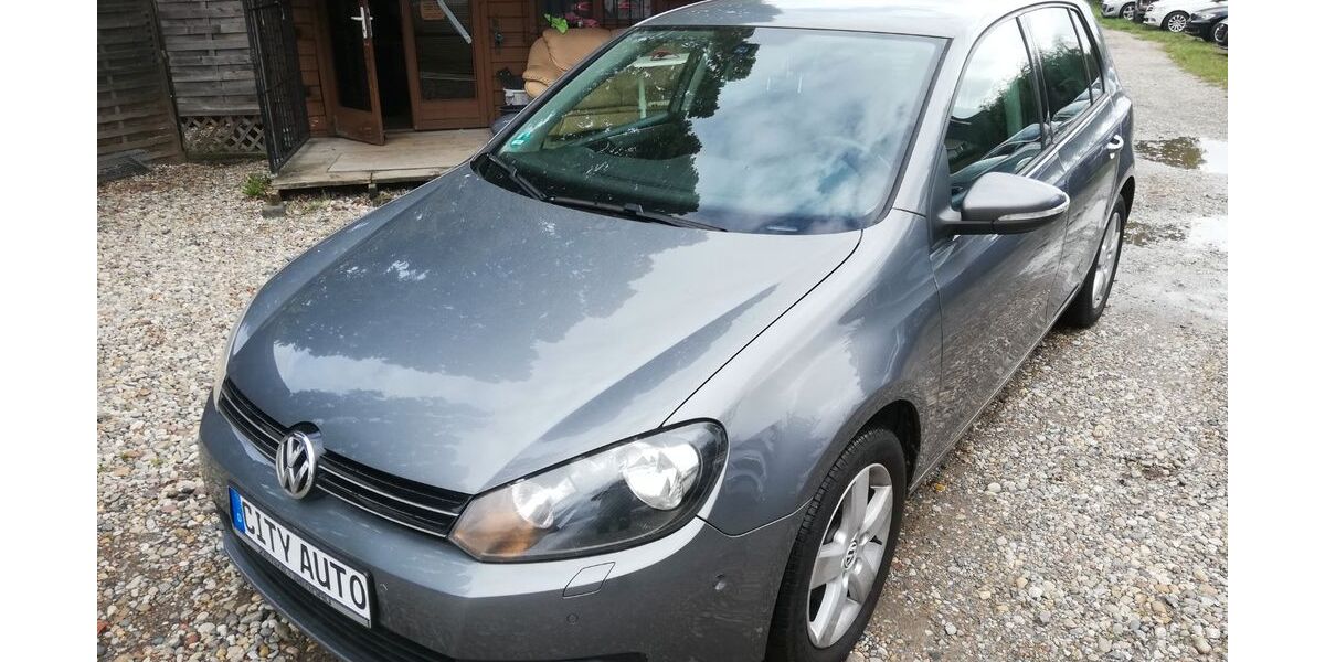 VW Golf 222.600 km 5.770 &euro; Berlin - Französische Buchholz 13127