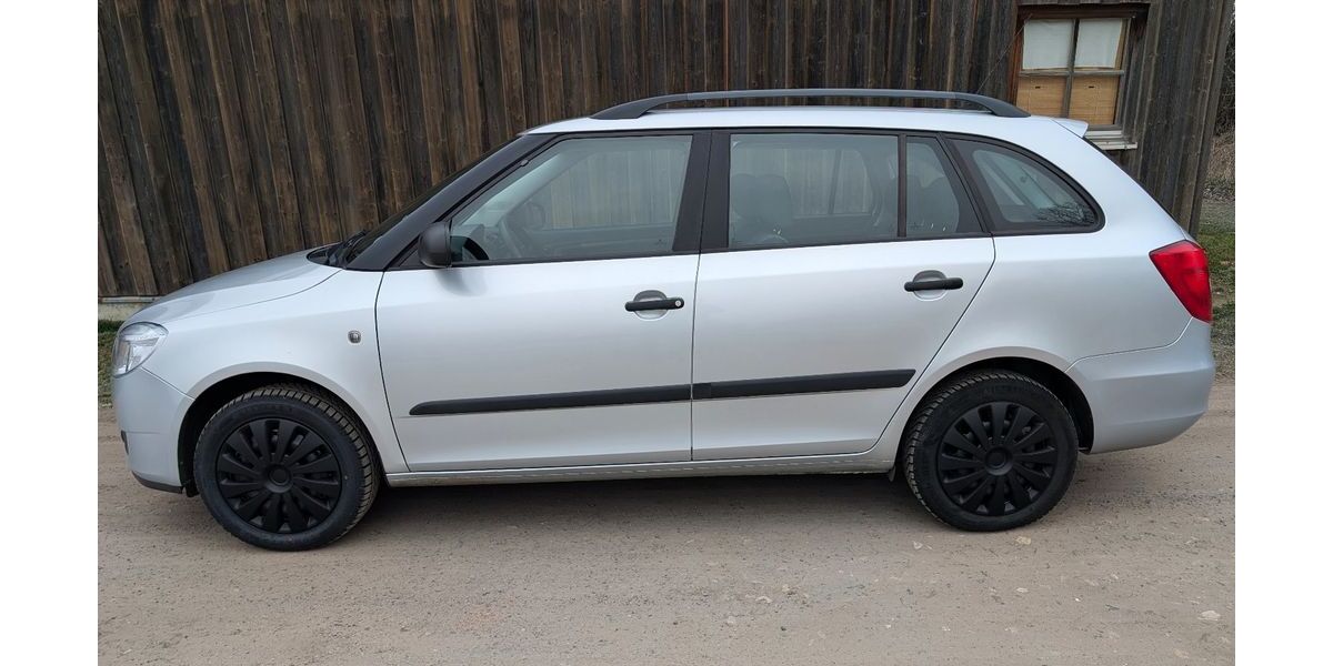 Skoda Fabia 70.860 km 4.600 &euro; Ludwigsfelde 14974