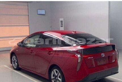 Toyota Prius 486.396 km 9.200 &euro; Berlin 14052