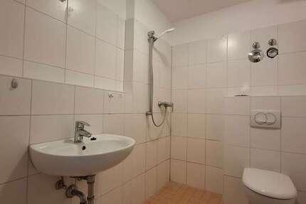 Wohnung Berlin Märkisches Viertel - 1 Zimmer, 33 m&sup2;, 344&euro; | Angebot:27316569