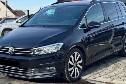 VW Touran 163.520 km 18.900 &euro; Berlin 12353