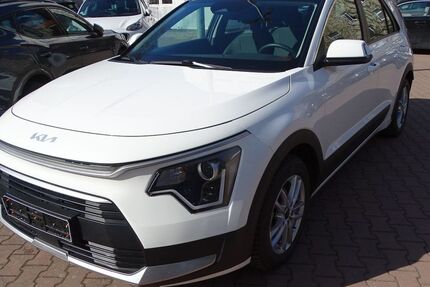 Kia Niro 38.133 km 23.900 &euro; Berlin 12359