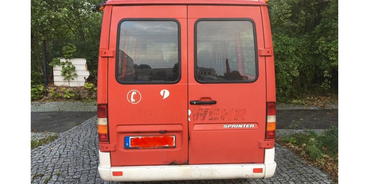 Mercedes-Benz Sprinter 178.000 km 8.300 &euro; Berlin 10178