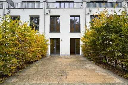 Haus Berlin Johannisthal - 4 Zimmer, 139 m&sup2;, 2.083&euro; | Angebot:27703259