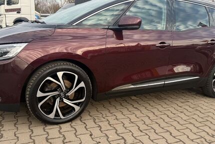 Renault Scenic 49.000 km 19.990 &euro; Berlin 13581