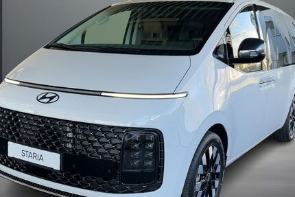 Hyundai STARIA 11.500 km 52.222 € Berlin 13089