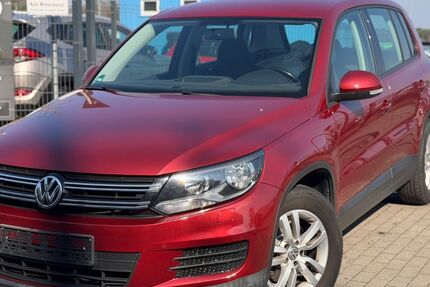 VW Tiguan 120.192 km 9.490 &euro; Wildau 15745