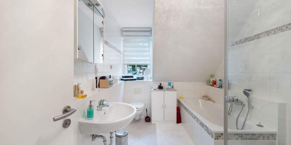 Doppelhaushälfte Berlin Kladow - 5 Zimmer, 131 m&sup2;, 689.000&euro; | Angebot:25778483