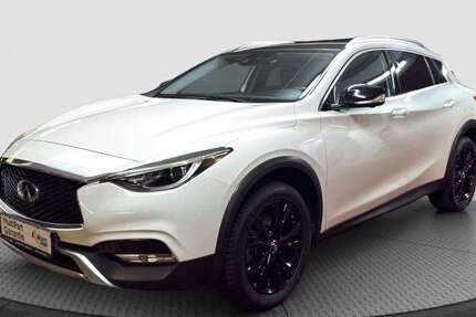 INFINITI Q30 108.000 km 16.480 &euro; Berlin 10625