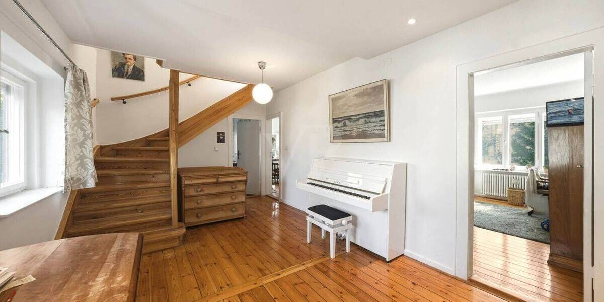 Einfamilienhaus Berlin Lichterfelde - 7 Zimmer, 280 m&sup2;, 1.700.000&euro; | Angebot:26176248
