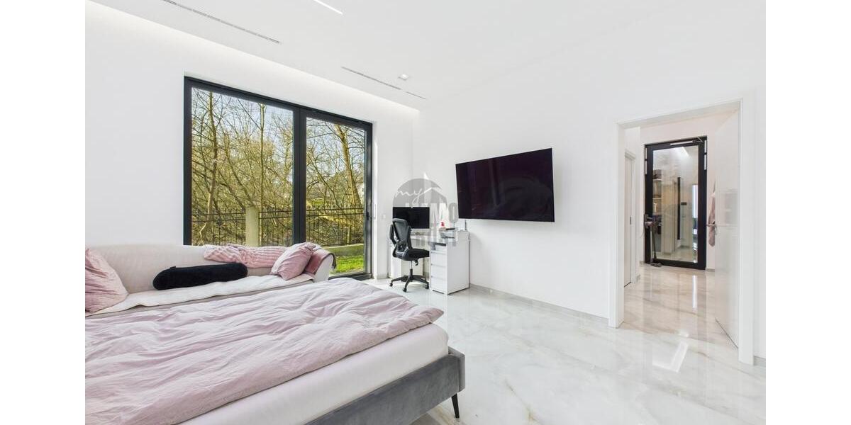 DAS BESTE AUS ZWEI WELTEN – STADTNÄHE & SEEROMANTIK IN EINEM ZUHAUSE 7 zimmer