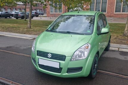 Suzuki Splash 109.932 km 2.490 € Berlin 13437