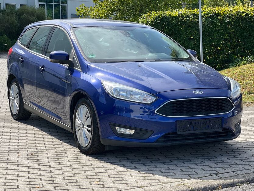 Ford Focus 221.391 km 5.690 € Wildau 15745