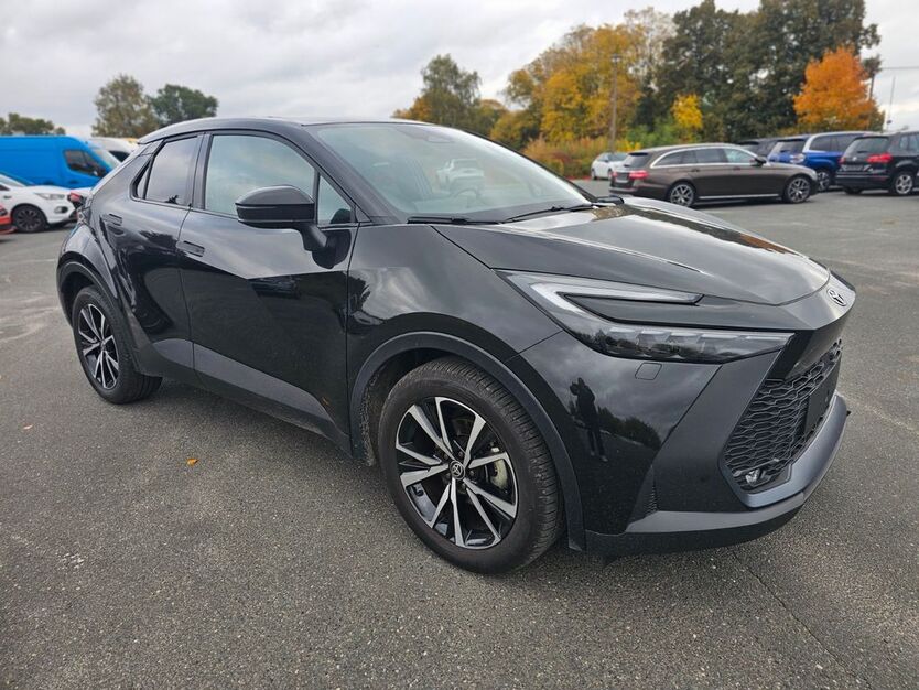 Toyota C-HR 8.700 km 33.990 € Schönefeld OT Großziethen 12529