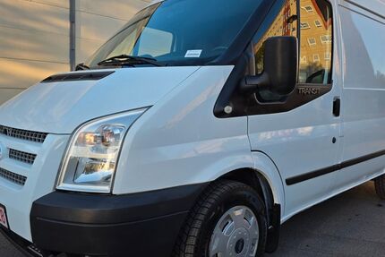 Ford Transit 208.262 km 5.650 &euro; Berlin 13055