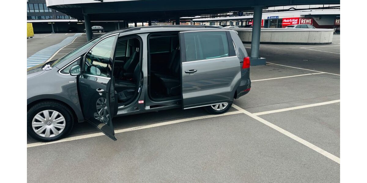 VW Sharan 181.000 km 8.990 &euro; Berlin 10997