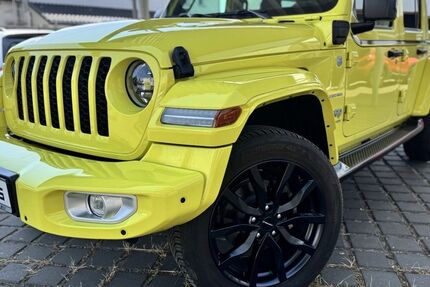 Jeep Wrangler 9.298 km 59.970 € Berlin 13127