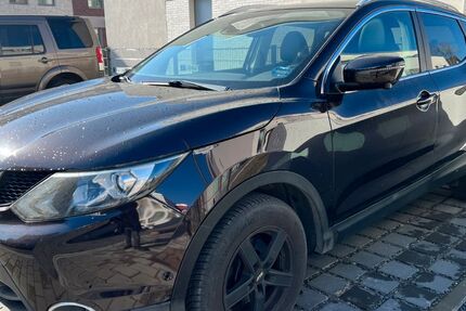 Nissan Qashqai 82.000 km 8.900 &euro; Berlin 13357