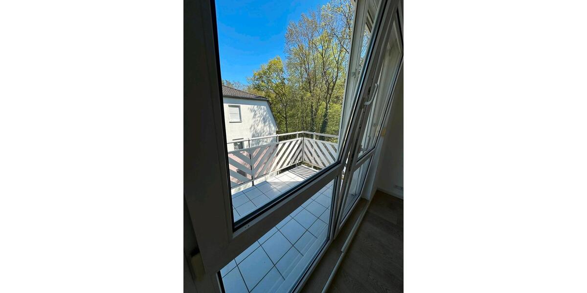 Dachgeschoßwohnung Velten - 3 Zimmer, 77 m&sup2;, 1.500&euro; | Angebot:26403569
