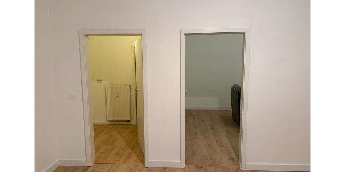 Erdgeschoßwohnung Berlin Neukölln - 1 Zimmer, 55 m&sup2;, 1.390&euro; | Angebot:25791559