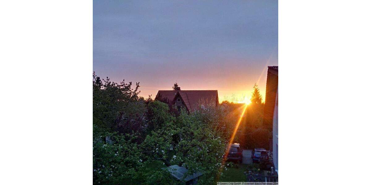 GROßZÜGIGES REIHENMITTELHAUS - RAUMWUNDER - MIT KLEINEM GARTEN 5 zimmer