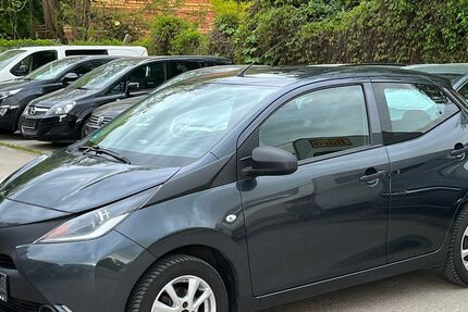 Toyota Aygo (X) 95.967 km 6.499 &euro; Berlin 13127