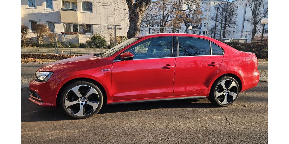 VW Jetta 123.000 km 8.500 &euro; Berlin 10585