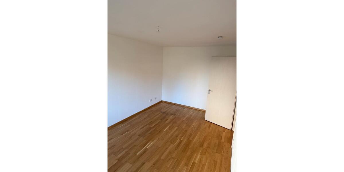 Erdgeschoßwohnung Berlin Treptow-Köpenick - 4 Zimmer, 108 m&sup2;, 1.980&euro; | Angebot:26470084