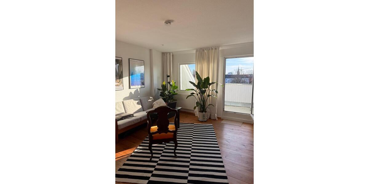 Dachgeschoßwohnung Berlin Mitte - 2 Zimmer, 55 m&sup2;, 1.500&euro; | Angebot:25902668