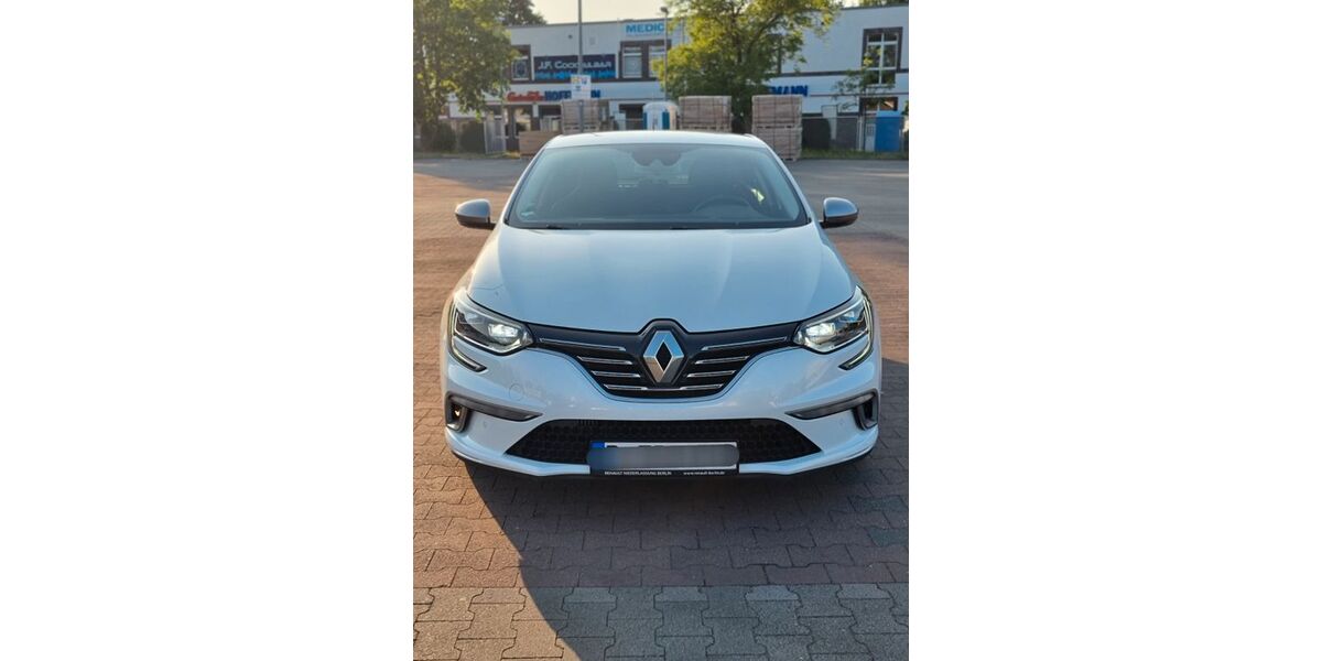 Renault Megane 85.000 km 17.499 &euro; Berlin 13581