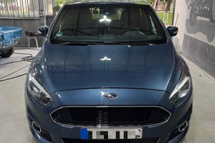 Ford S-Max 136.000 km 20.100 € berlin 13435