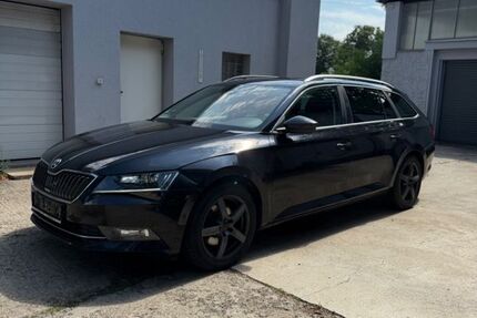 Skoda Superb 144.000 km 13.799 &euro; potsdam 14482