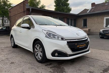 Peugeot 208 118.645 km 4.999 &euro; Berlin 13127