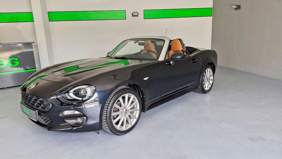Fiat 124 Spider 89.620 km 16.990 € Großbeeren 14979