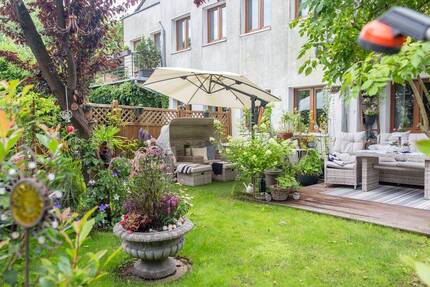 HOMESK - Idyllische Garten-Maisonette-Wohnung mit 5 Zimmern in Karow 5 zimmer