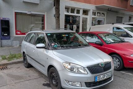 Skoda Fabia 213.500 km 1.180 &euro; Berlin 10405