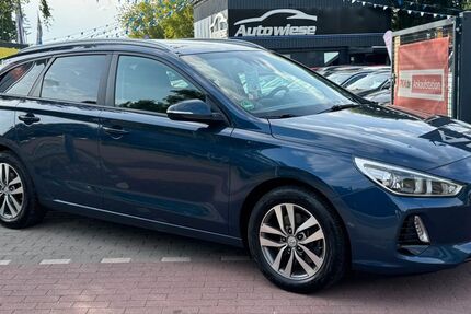 Hyundai i30 149.998 km 8.990 &euro; BERLIN 13127