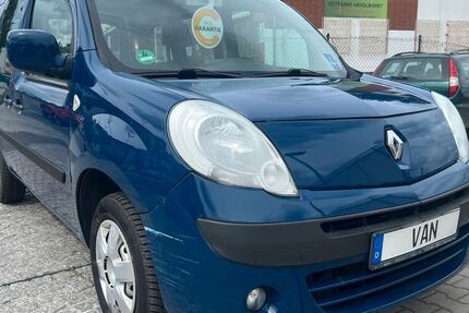 Renault Kangoo 82.000 km 6.490 &euro; Berlin 10551