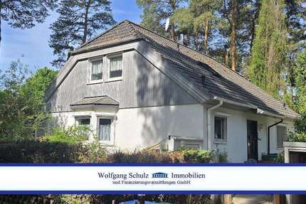 Haus zum Kaufen in Blankenfelde 599.000 € 163.67 m²