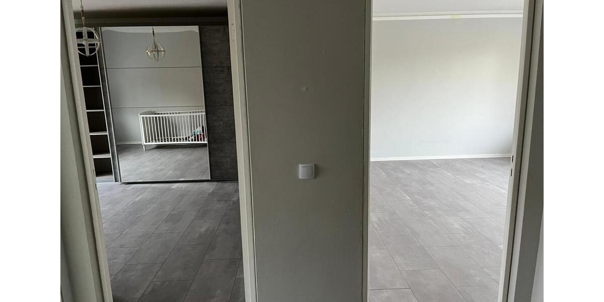 Kernsanierte 90m² Traumwohnung in ruhiger Lage von Berlin-Spandau zimmer