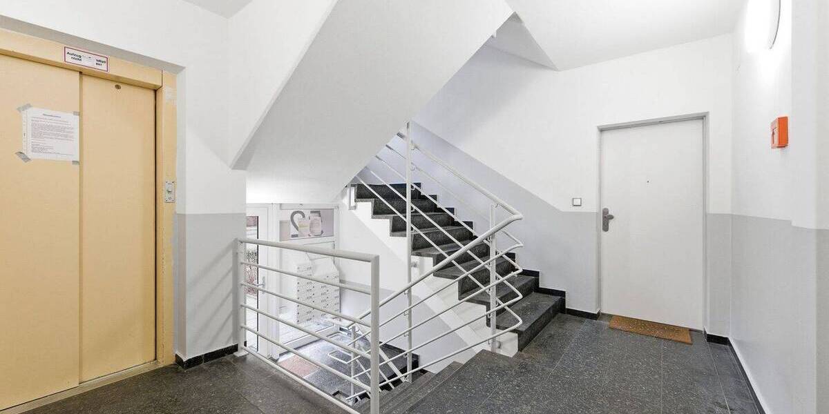 Etagenwohnung Berlin Wilmersdorf - 2 Zimmer, 65 m&sup2;, 445.875&euro; | Angebot:25970639