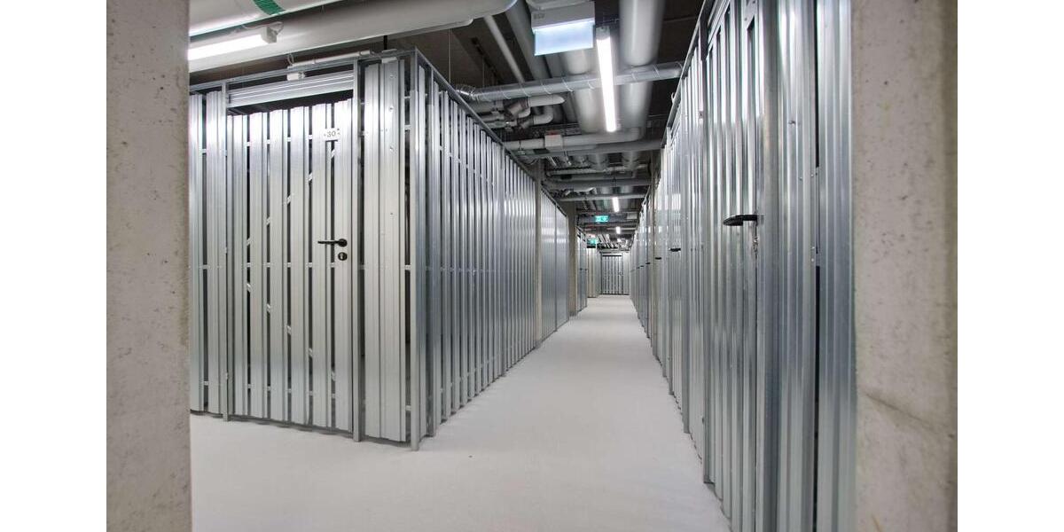 Etagenwohnung Berlin Lichtenberg - 4 Zimmer, 110 m&sup2;, 2.490&euro; | Angebot:25352810