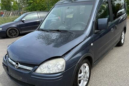 Opel Combo 260.000 km 1.399 &euro; Berlin 12681