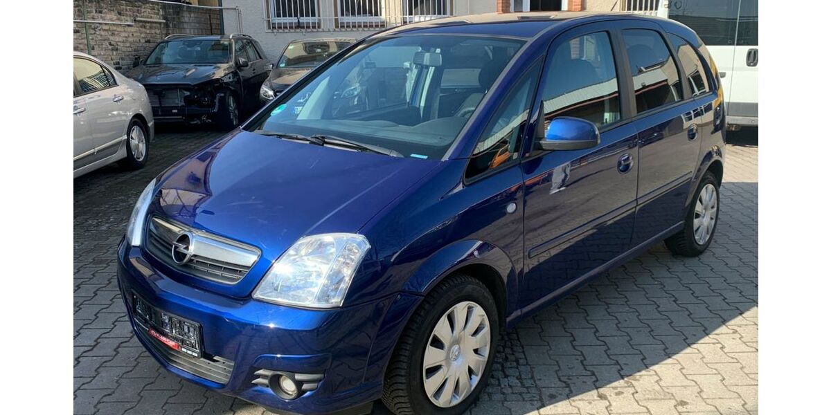 Opel Meriva 33.244 km 5.900 &euro; Berlin 13359