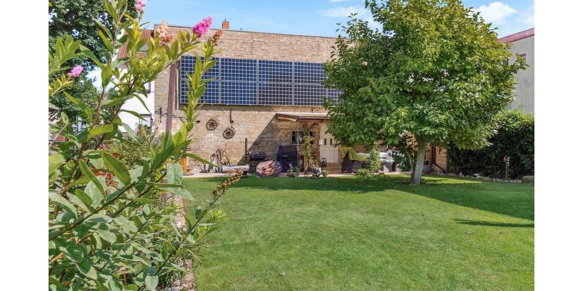 Großzügiges Stadthaus mit Gartenidylle & Pool - Raum für Familie und Generationen 9 zimmer