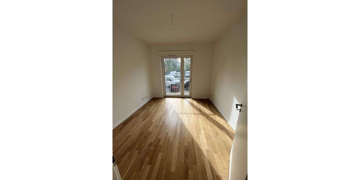 Etagenwohnung Berlin Spandau - 5 Zimmer, 134 m&sup2;, 2.350&euro; | Angebot:25700974