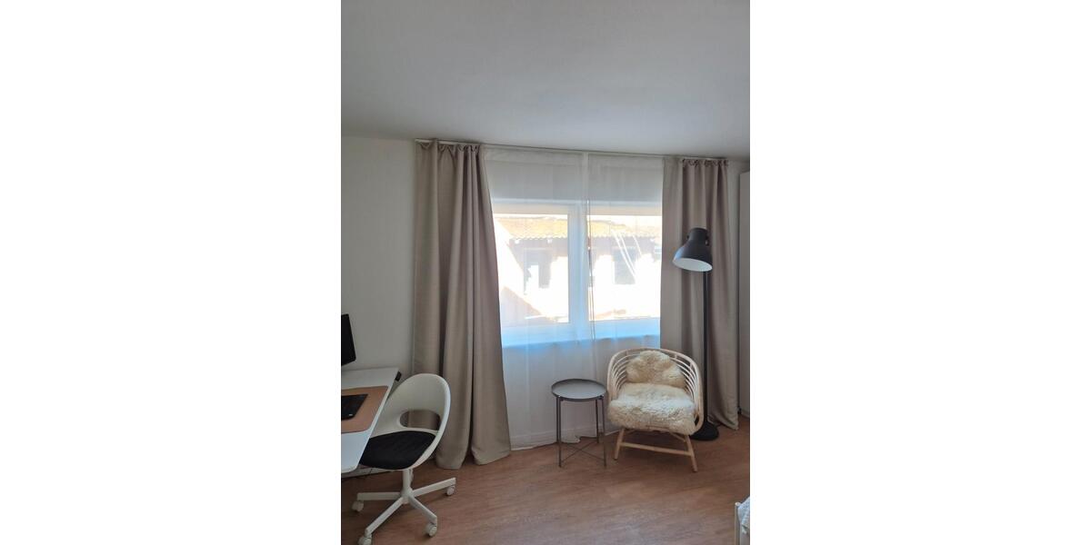 Etagenwohnung Potsdam - 1 Zimmer, 14 m&sup2;, 695&euro; | Angebot:26001733