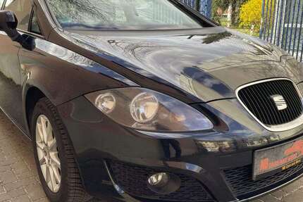 Seat Leon 126.848 km 4.990 &euro; Berlin 12107