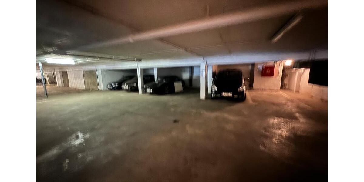 Garagen / Stellplätze Berlin Charlottenburg-Wilmersdorf - 80&euro; | Angebot:26068689